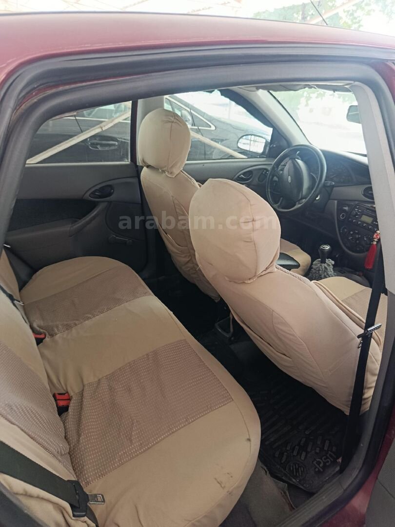 Sahibinden Ford Focus 1.6 Ambiente 2000 Model Kütahya 293.000 km Bordo 5