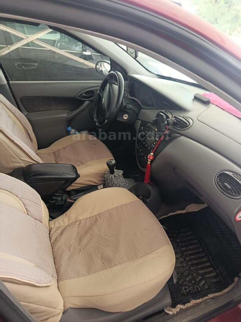 Sahibinden Ford Focus 1.6 Ambiente 2000 Model Kütahya 293.000 km Bordo 1
