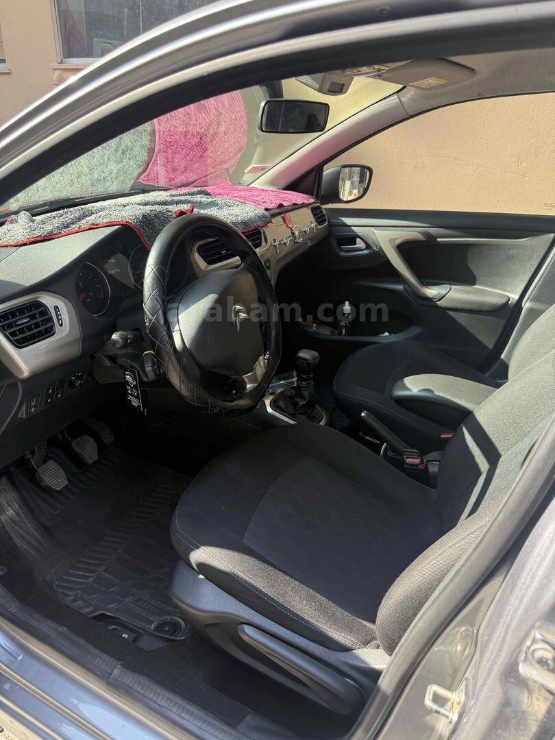 Sahibinden Citroen C-Elysée 1.5 BlueHDI Feel 2022 Model İstanbul 55.000 km Gri 7