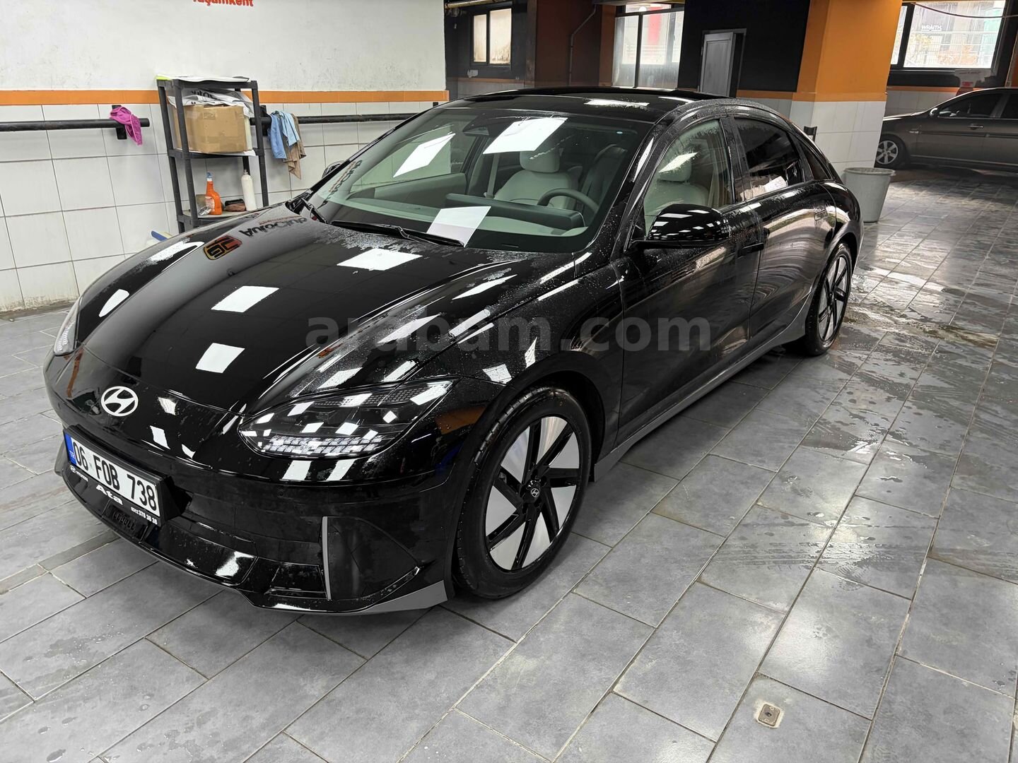Sahibinden Hyundai Ioniq 6 Advance 2025 Model Antalya 23.000 km Siyah 6
