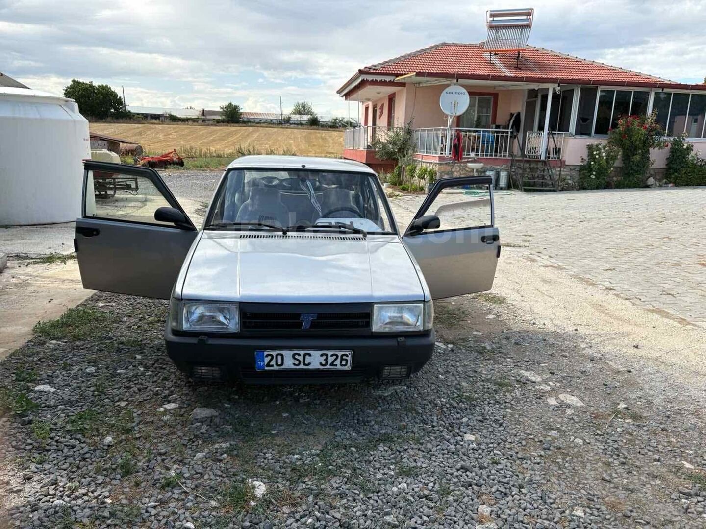 Sahibinden Tofaş Şahin 1.6 ie 2000 Model Uşak 250.000 km Gri (metalik) 4