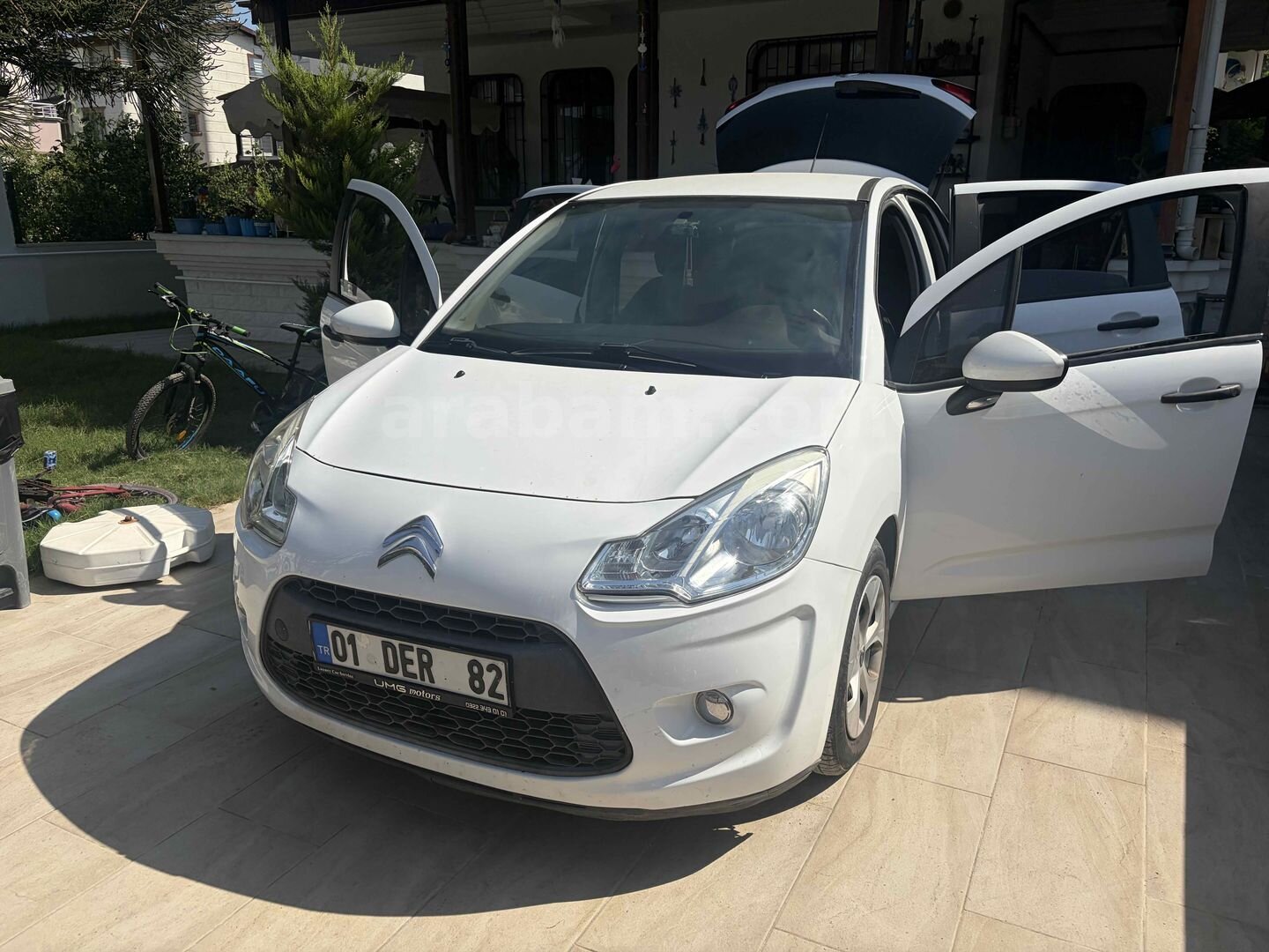 Sahibinden Citroen C3 1.4 HDi Attraction 2011 Model Adana 185.600 km Beyaz 1