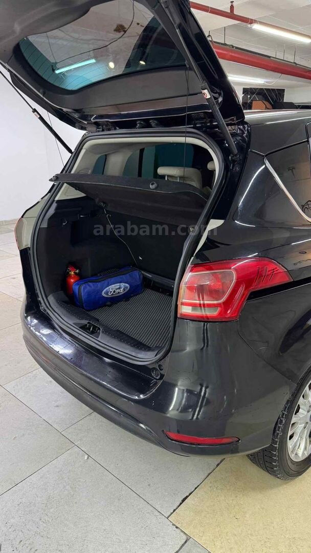 Sahibinden Ford B-Max 1.6 TDCi Titanium 2014 Model İstanbul 226.000 km Siyah 6