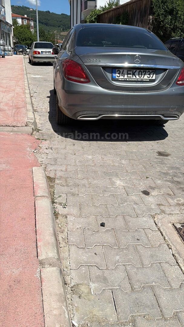 Sahibinden Mercedes - Benz C 200 D Exclusive 2018 Model İstanbul 138.000 km Gri 4
