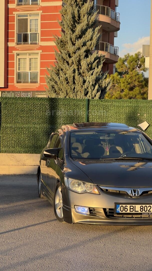 Sahibinden Honda Civic 1.6i VTEC Elegance 2008 Model Konya 211.000 km Gri 6