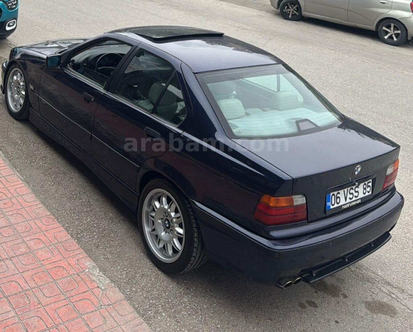 Sahibinden BMW 3 Serisi 320i 1998 Model Ankara 423.000 km Mavi (metalik) 1