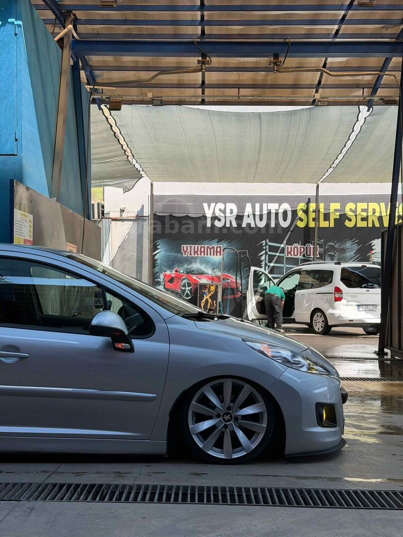 Sahibinden Peugeot 207 1.4 HDi Trendy 2011 Model Samsun 148.000 km Gri 7