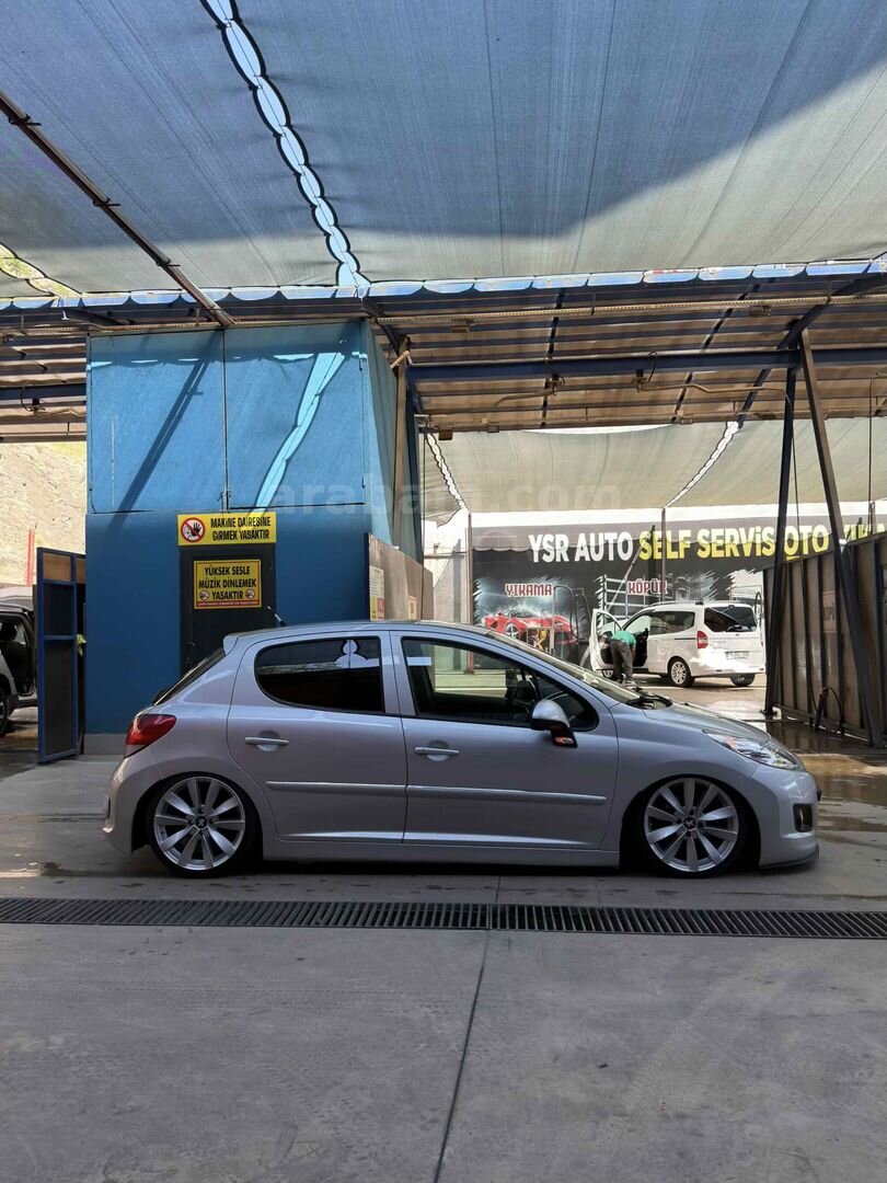 Sahibinden Peugeot 207 1.4 HDi Trendy 2011 Model Samsun 148.000 km Gri 3