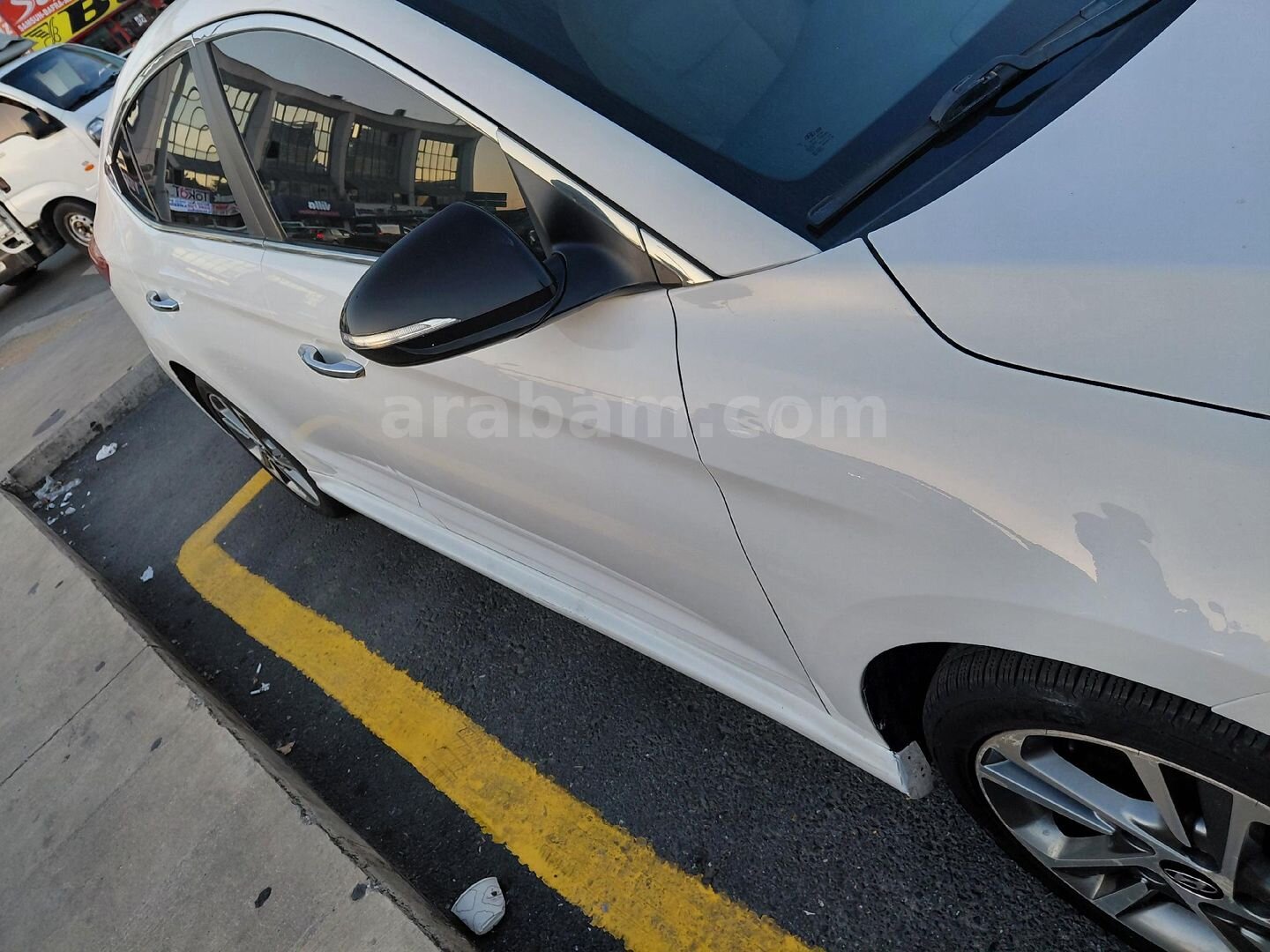 Sahibinden Hyundai Elantra 1.6 CRDi Elite 2016 Model İstanbul 186.000 km Beyaz 6