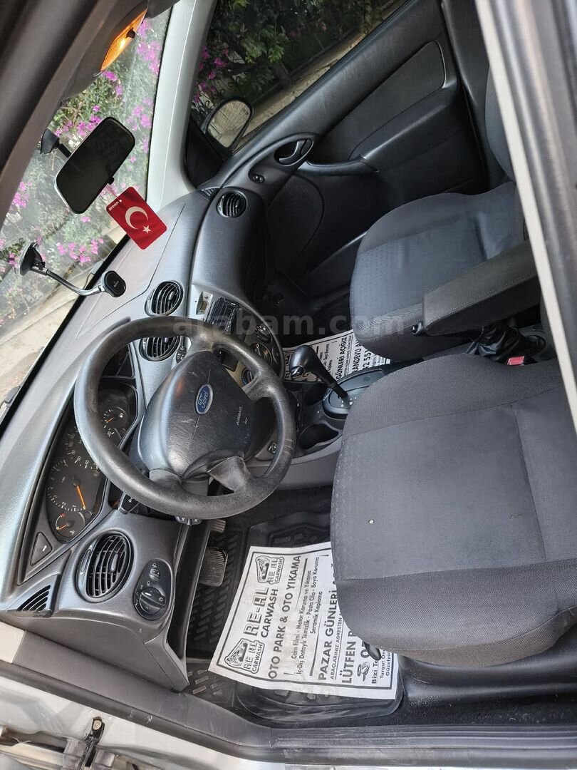 Sahibinden Ford Focus 1.6 Collection 2004 Model Adana 234.000 km Gri 6