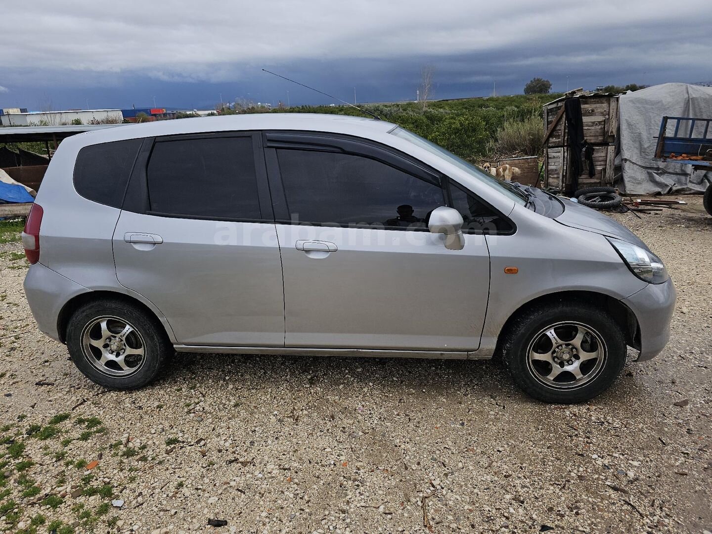 Sahibinden Honda Jazz 1.4 LS 2005 Model Mersin 405.000 km Gri 4