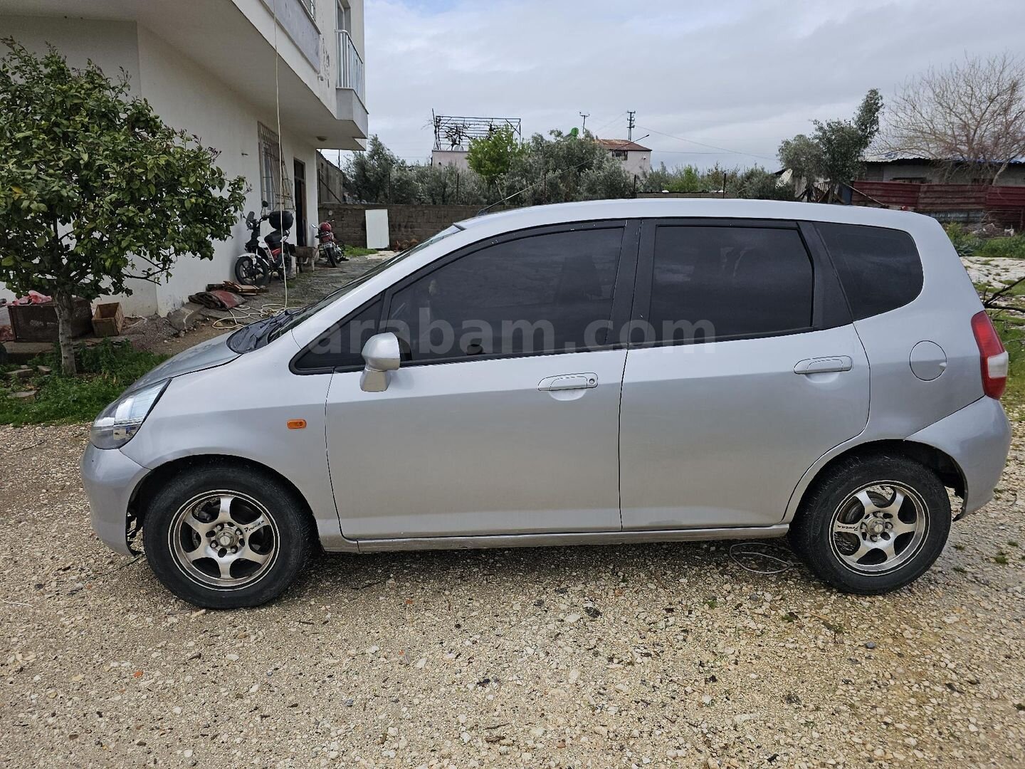 Sahibinden Honda Jazz 1.4 LS 2005 Model Mersin 405.000 km Gri 2