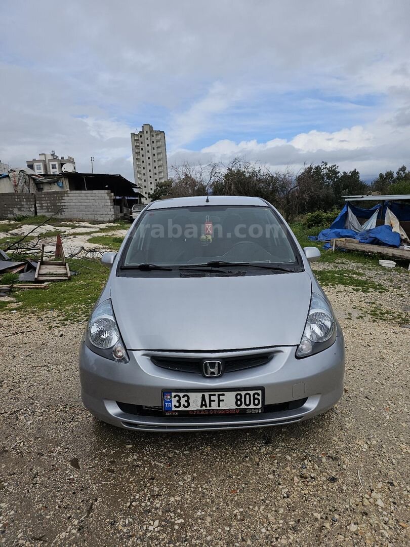 Sahibinden Honda Jazz 1.4 LS 2005 Model Mersin 405.000 km Gri 1