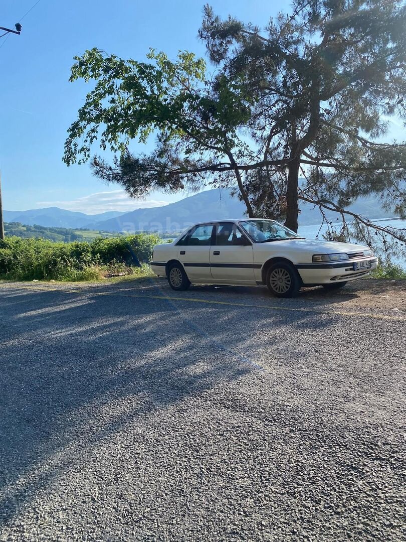 Sahibinden Mazda 626 1.6 1991 Model Bursa 400.000 km Beyaz 7