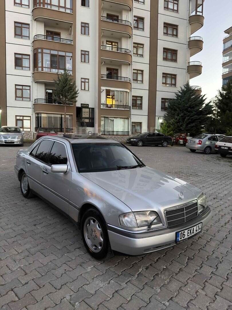 Sahibinden Mercedes - Benz C 200 Elegance 1994 Model Ankara 418.000 km Gri (Gümüş) 3