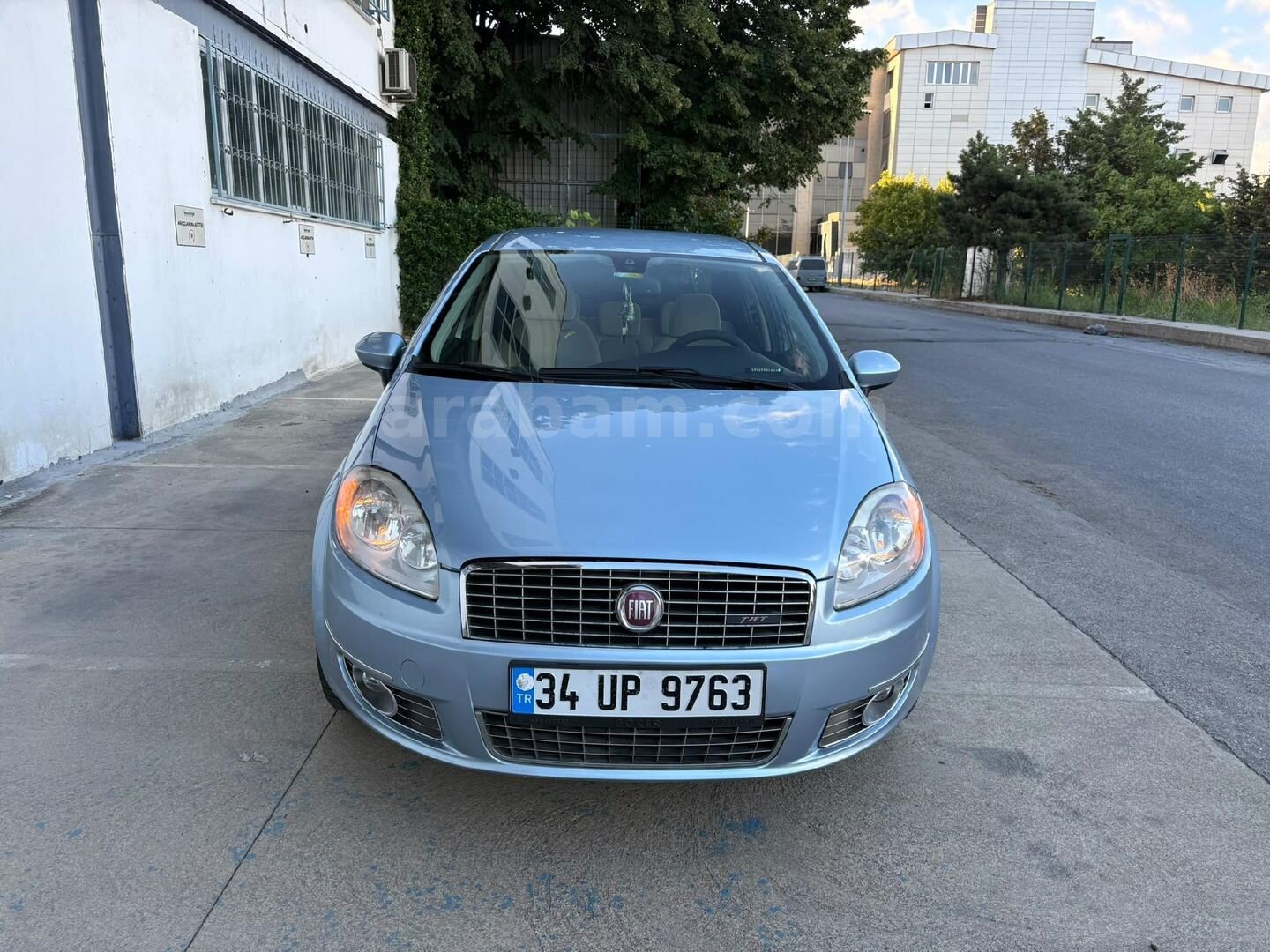 Sahibinden Fiat Linea 1.4 Turbo Emotion 2008 Model İstanbul 108.500 km Mavi 1