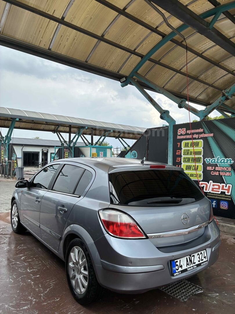Sahibinden Opel Astra 1.6 Elegance 2005 Model Sakarya 165.500 km Mavi (metalik) 4