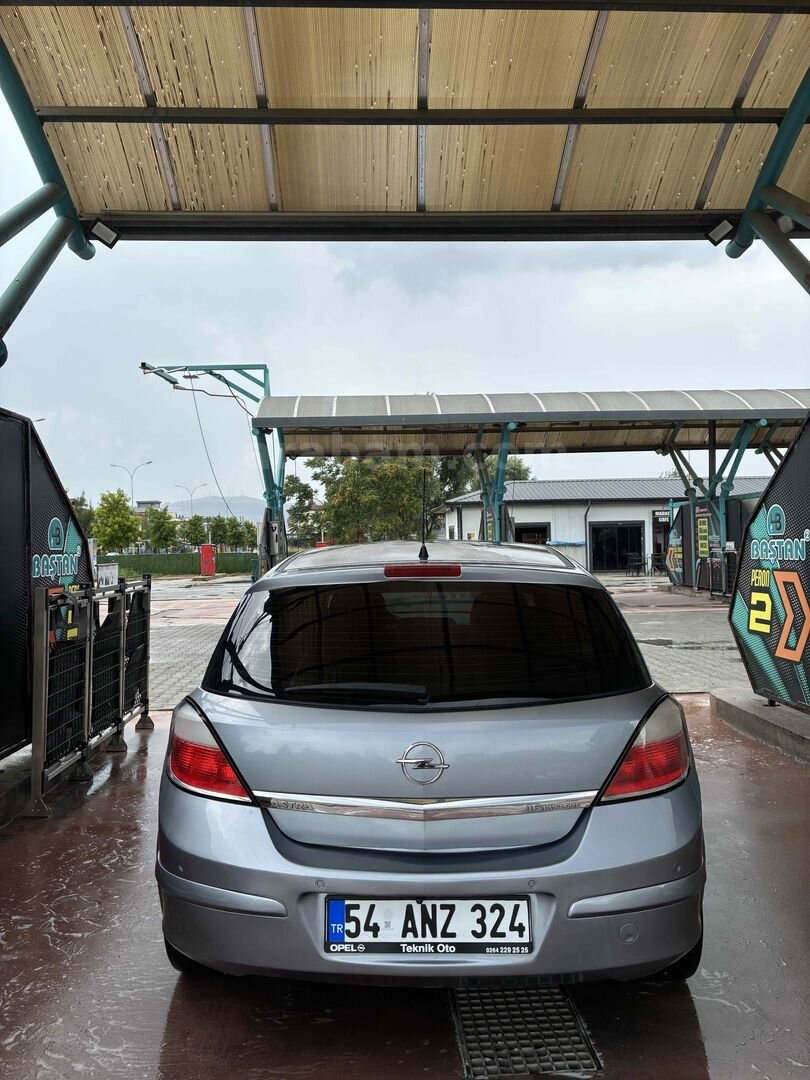 Sahibinden Opel Astra 1.6 Elegance 2005 Model Sakarya 165.500 km Mavi (metalik) 3