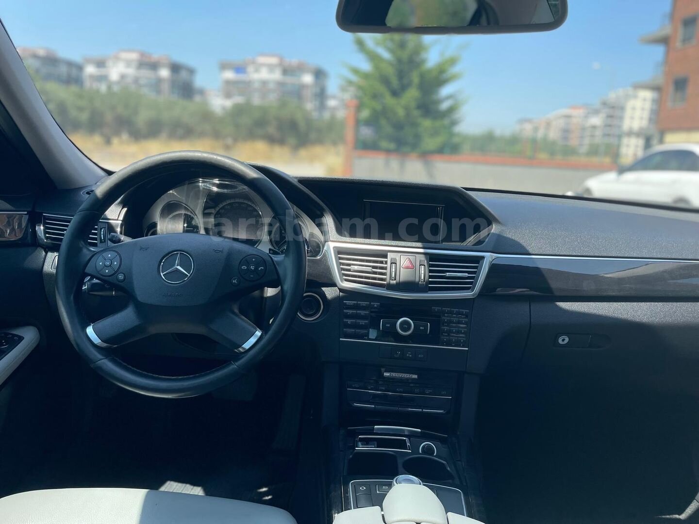 Sahibinden Mercedes - Benz E 220 CDI Start 2011 Model İzmir 353.000 km Beyaz 6