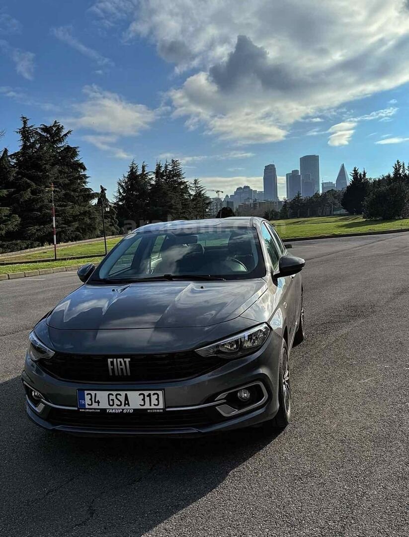 Sahibinden Fiat Egea 1.4 Fire Easy Plus 2023 Model İstanbul 52.000 km Füme 7