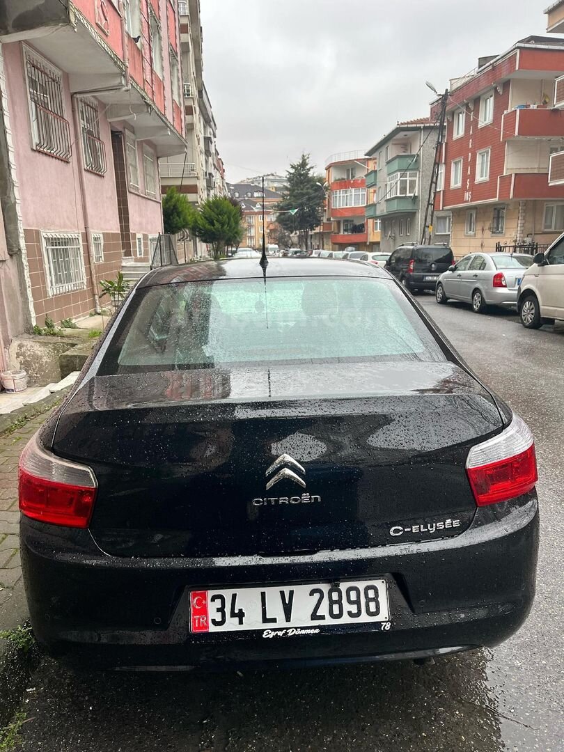 Sahibinden Citroen C-Elysée 1.6 HDi Exclusive 2016 Model İstanbul 114.000 km Siyah 6