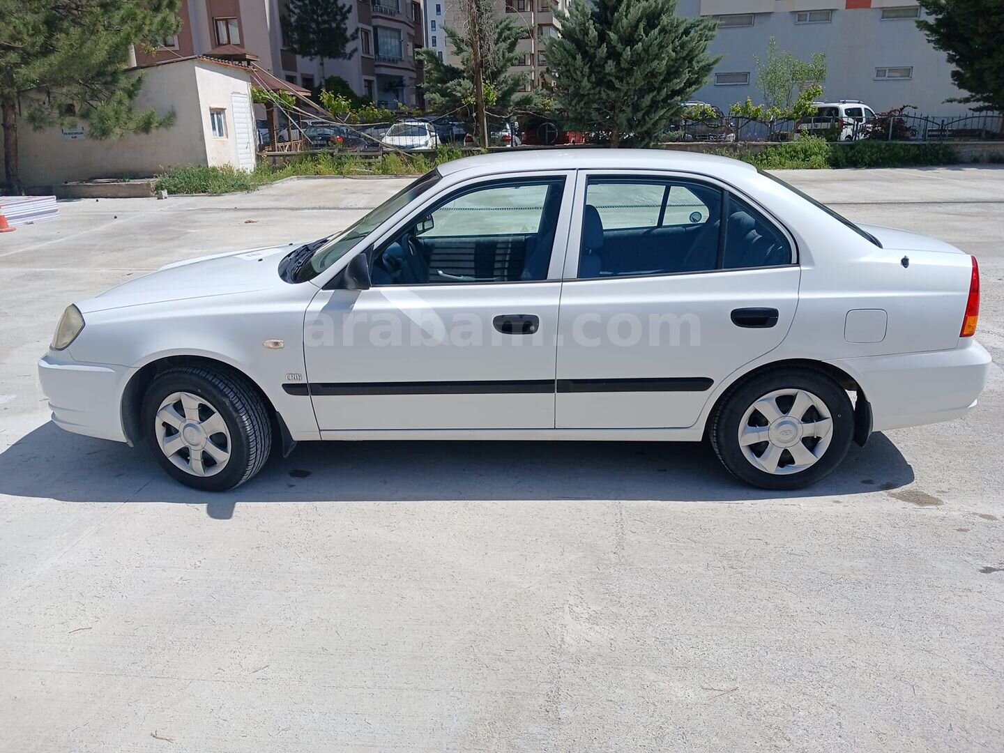 Sahibinden Hyundai Accent 1.5 CRDi Admire 2006 Model Ankara 78.500 km Beyaz 1