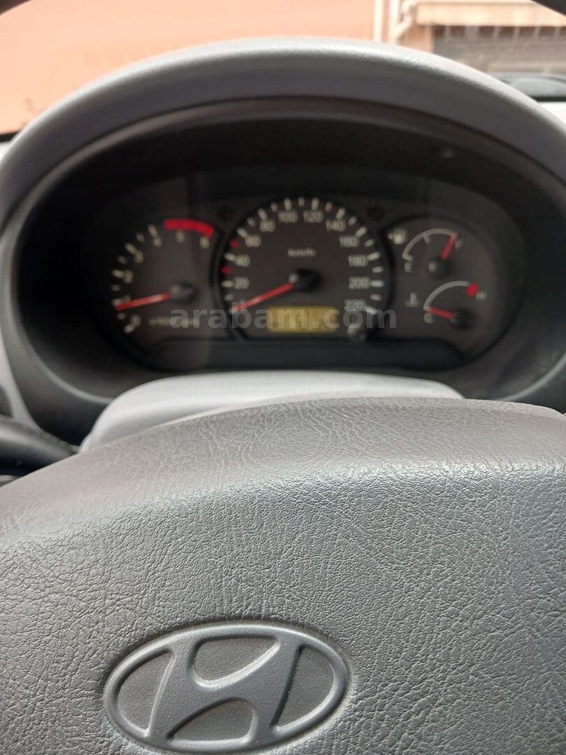 Sahibinden Hyundai Accent 1.5 CRDi Admire 2006 Model Ankara 78.500 km Beyaz 7