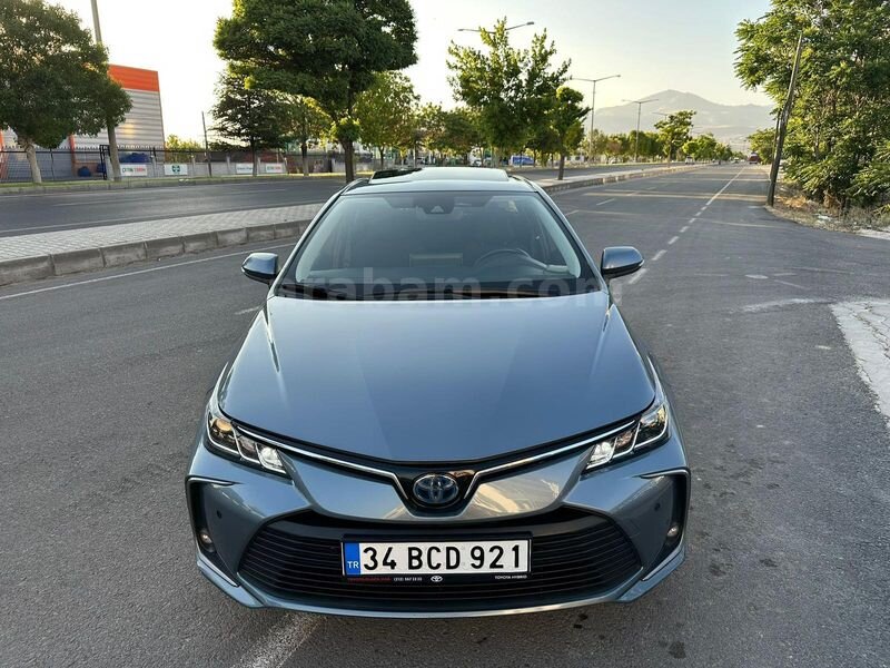 Sahibinden Toyota Corolla 1.8 Hybrid Flame X-Pack 2019 Model Kayseri 149.000 km Mavi 1