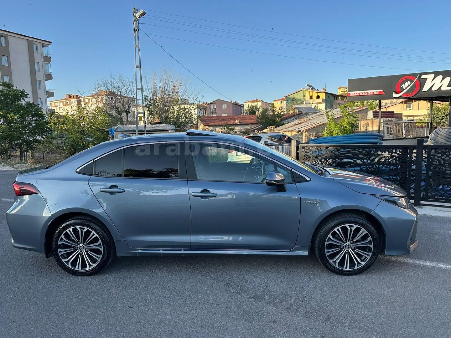 Sahibinden Toyota Corolla 1.8 Hybrid Flame X-Pack 2019 Model Kayseri 149.000 km Mavi 4