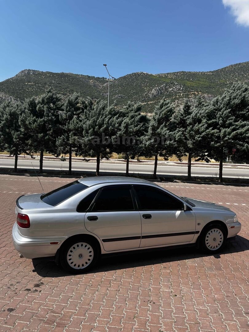 Sahibinden Volvo S40 1.6 2000 Model Amasya 357.000 km Gri (metalik) 7