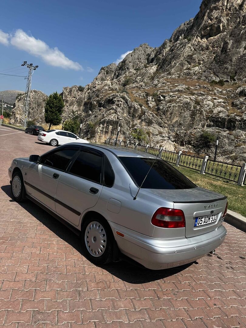 Sahibinden Volvo S40 1.6 2000 Model Amasya 357.000 km Gri (metalik) 4
