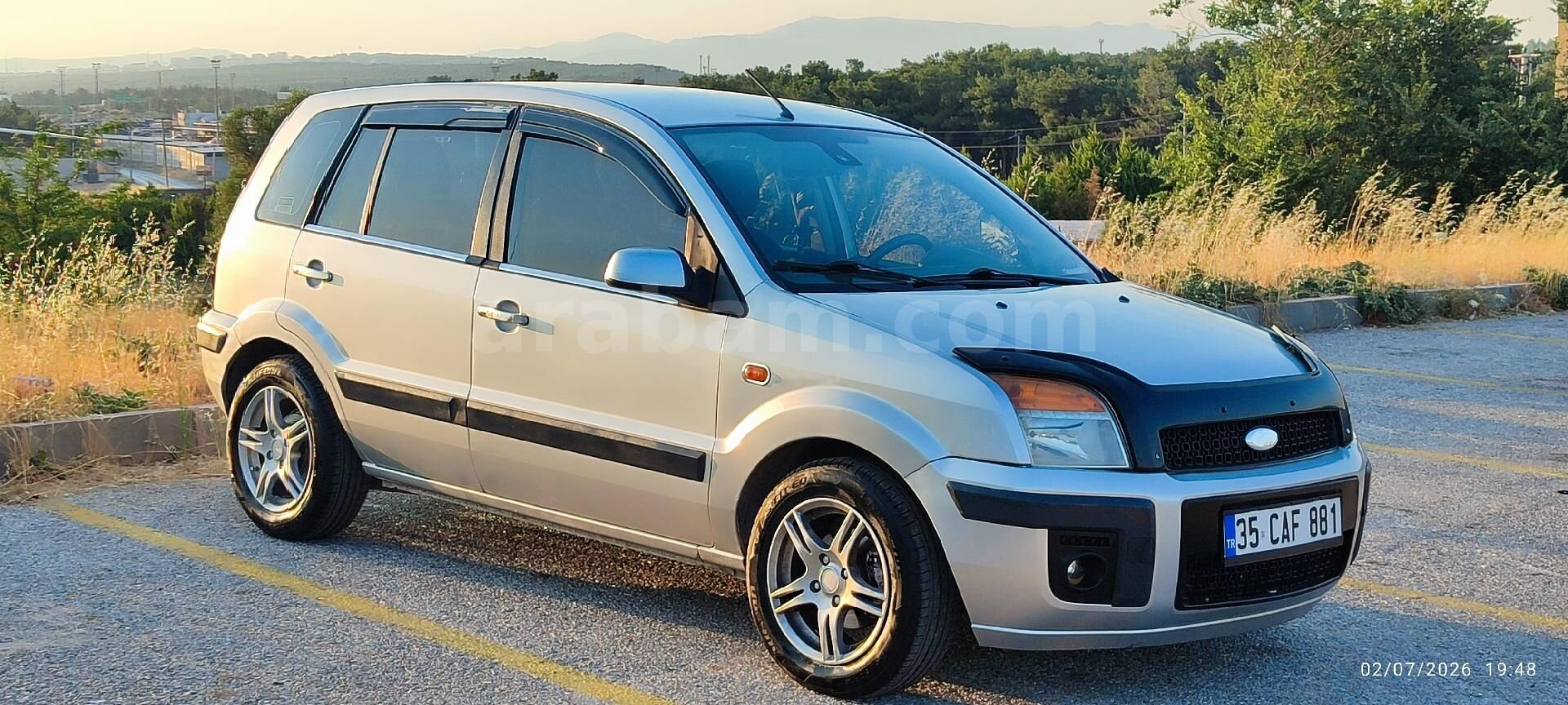 Sahibinden Ford Fusion 1.4 TDCi Comfort 2006 Model İzmir 260.000 km Gri (Gümüş) 2