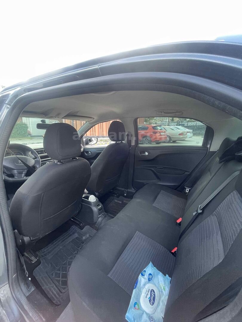 Sahibinden Peugeot 301 1.6 HDi Active 2017 Model İstanbul 180.000 km Füme 5