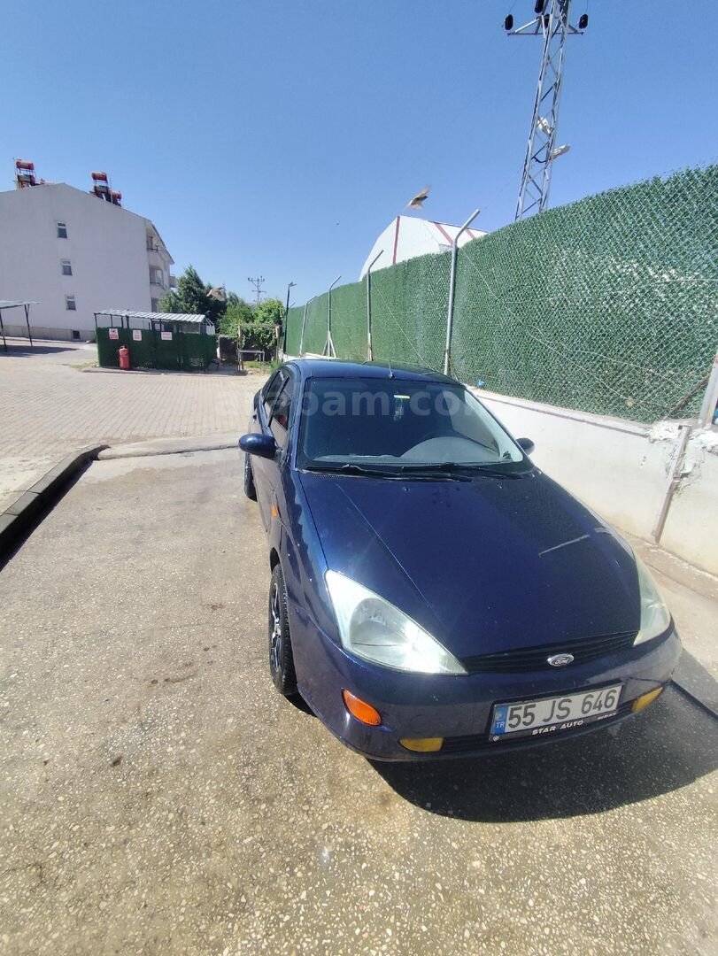 Sahibinden Ford Focus 1.6 Ambiente 2001 Model Gaziantep 310.000 km Lacivert 2