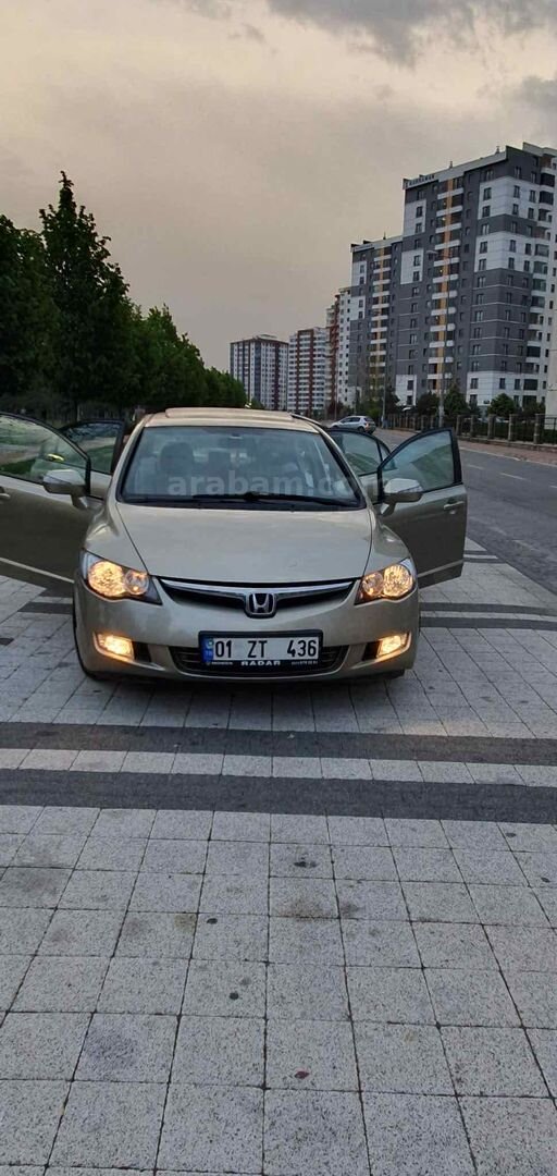 Sahibinden Honda Civic 1.6i VTEC Elegance 2009 Model Kayseri 157.000 km Bej 1