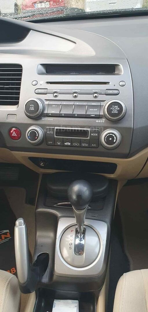 Sahibinden Honda Civic 1.6i VTEC Elegance 2009 Model Kayseri 157.000 km Bej 7