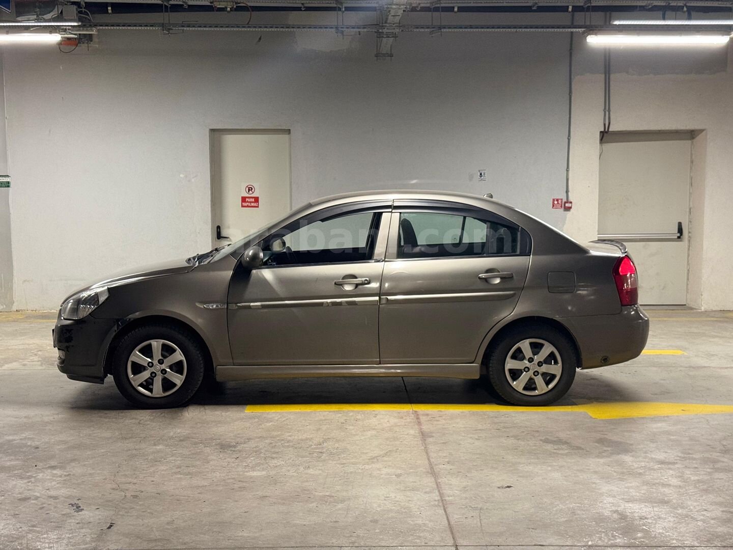 Sahibinden Hyundai Accent Era 1.6 Team 2009 Model Ankara 750.000 km Gri 4