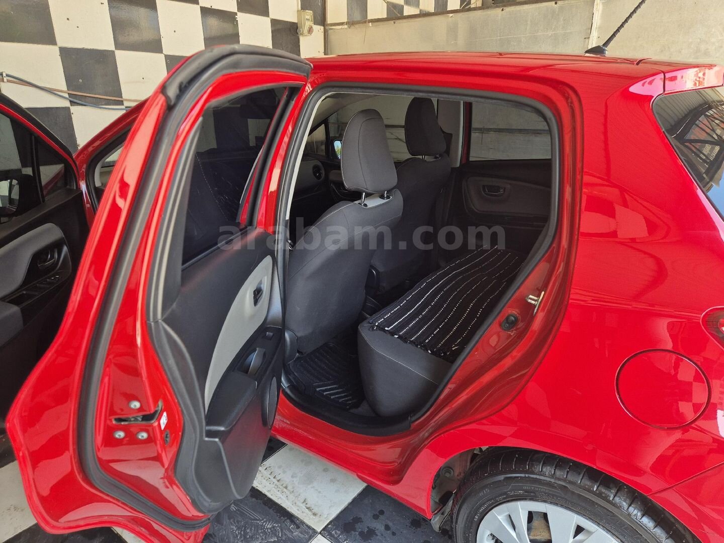Sahibinden Toyota Yaris 1.5 Fun Special 2018 Model Bursa 112.000 km Kırmızı 2