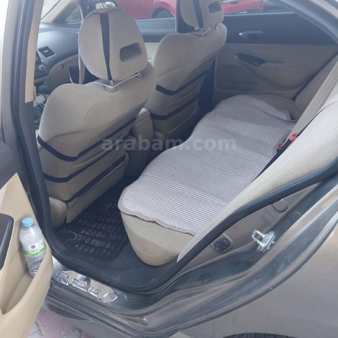 Sahibinden Honda Civic 1.6i VTEC Elegance 2008 Model Kayseri 283.000 km Gri 6
