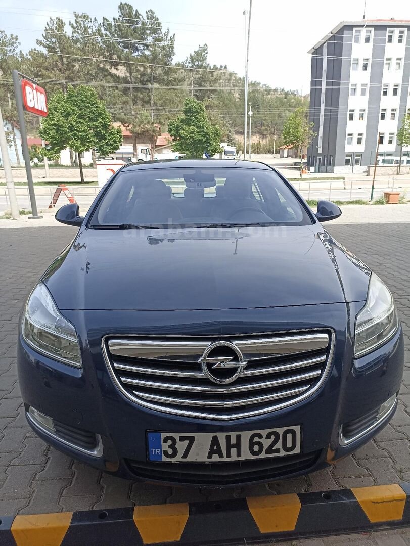 Sahibinden Opel Insignia 1.4 T Edition Elegance 2012 Model Karabük 120.000 km Mavi 3