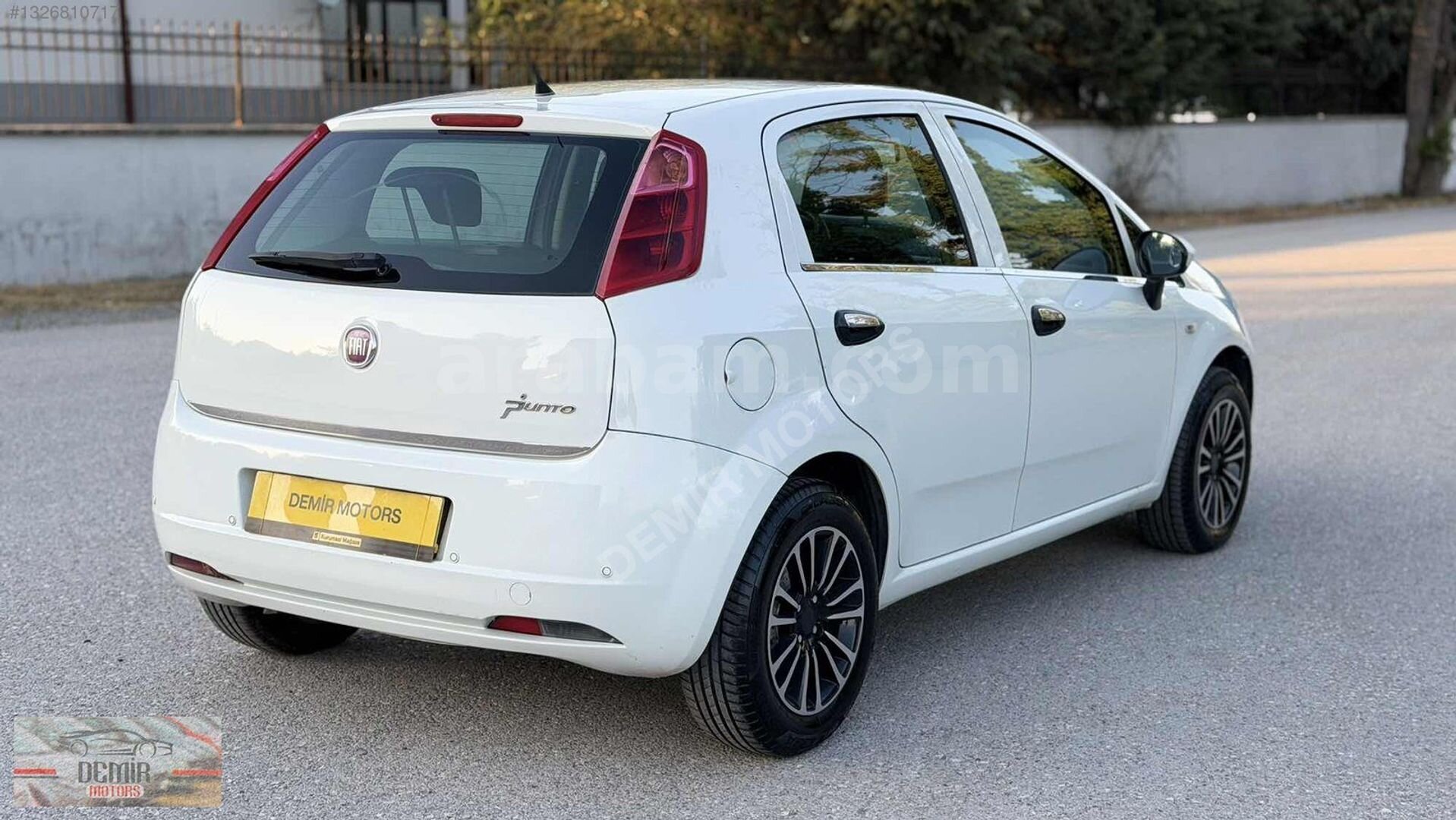 Galeriden Fiat Punto Grande 1.4 Fire Active 2010 Model Düzce 195.000 km Beyaz 5