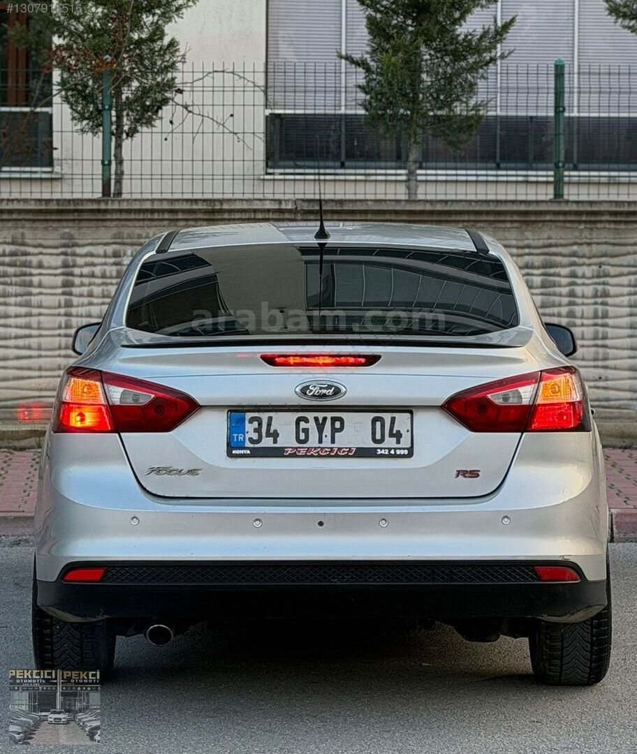 Galeriden Ford Focus 1.6 TDCi Trend 2013 Model Konya 259.000 km Gri 6