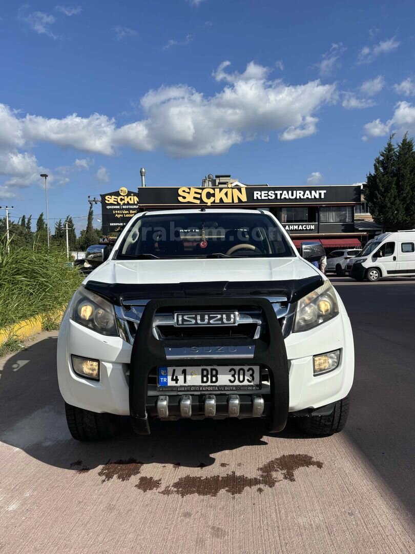 Sahibinden Isuzu D-Max 2.5 4x2 LTD 2014 Model 150.000 km Beyaz 1