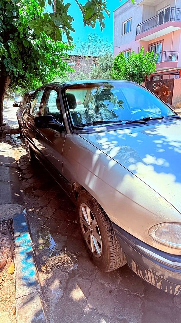 Sahibinden Opel Astra 1.6 GL 1996 Model Manisa 296.000 km Kahverengi 4