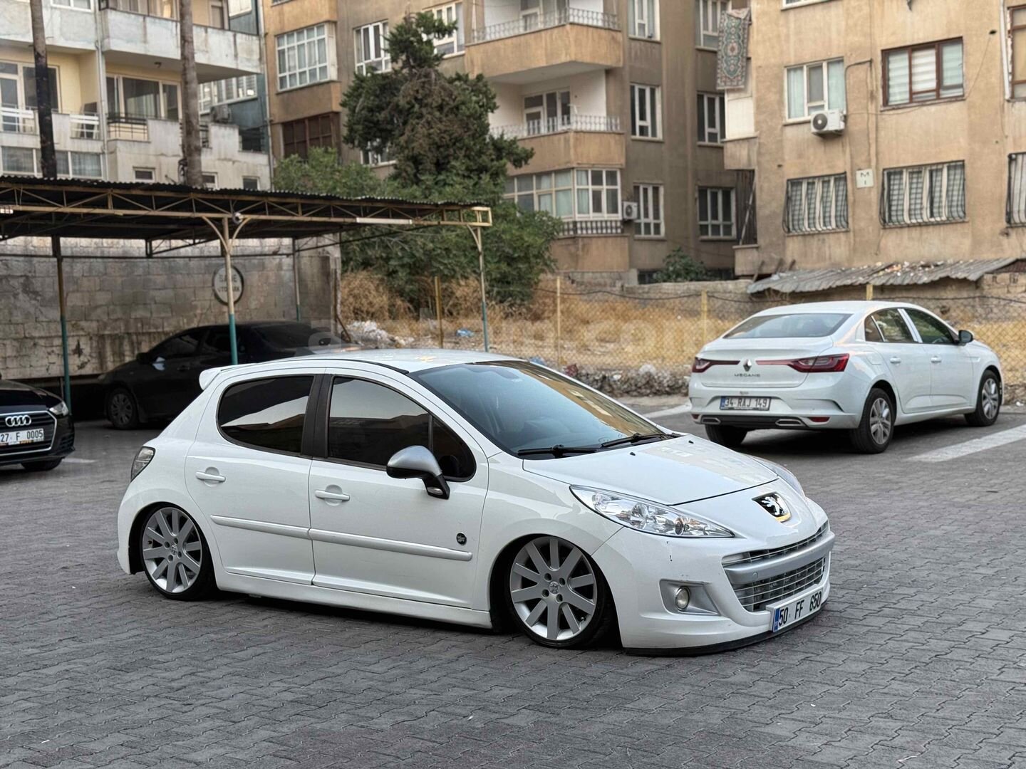Sahibinden Peugeot 207 1.4 HDi Urban Move 2012 Model Şanlıurfa 280.000 km Beyaz 4