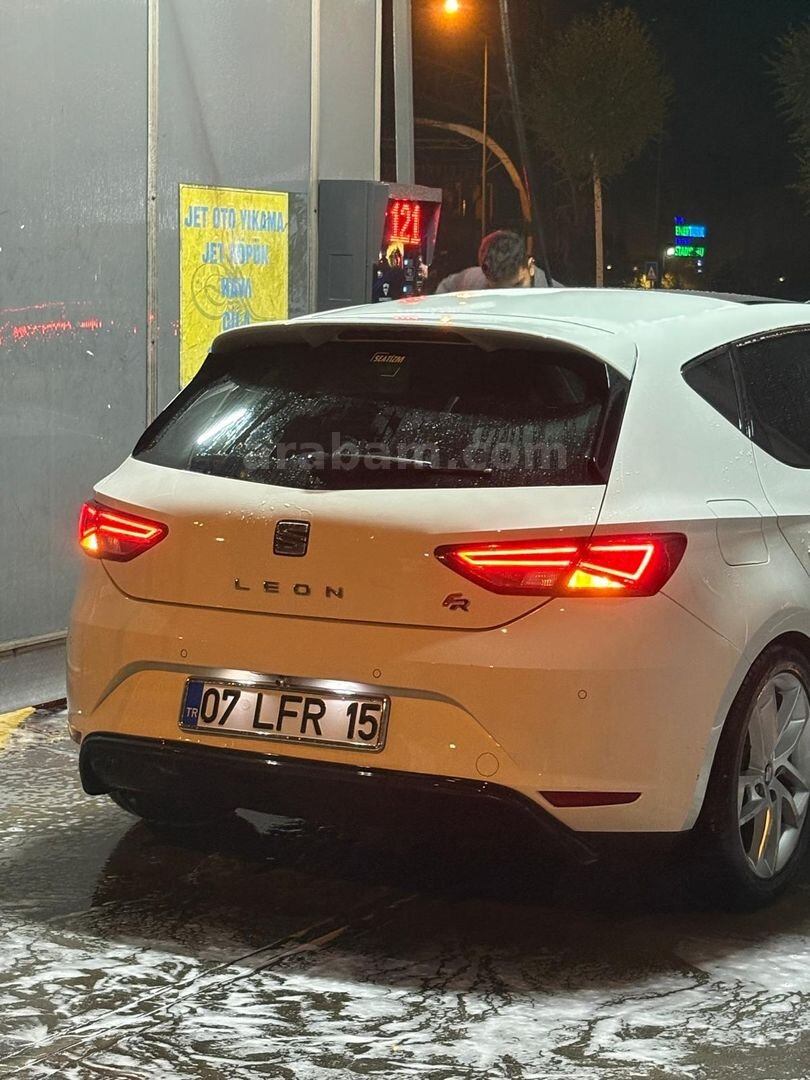 Sahibinden Seat Leon 1.6 TDI CR Style 2013 Model Kayseri 231.000 km Bordo 3
