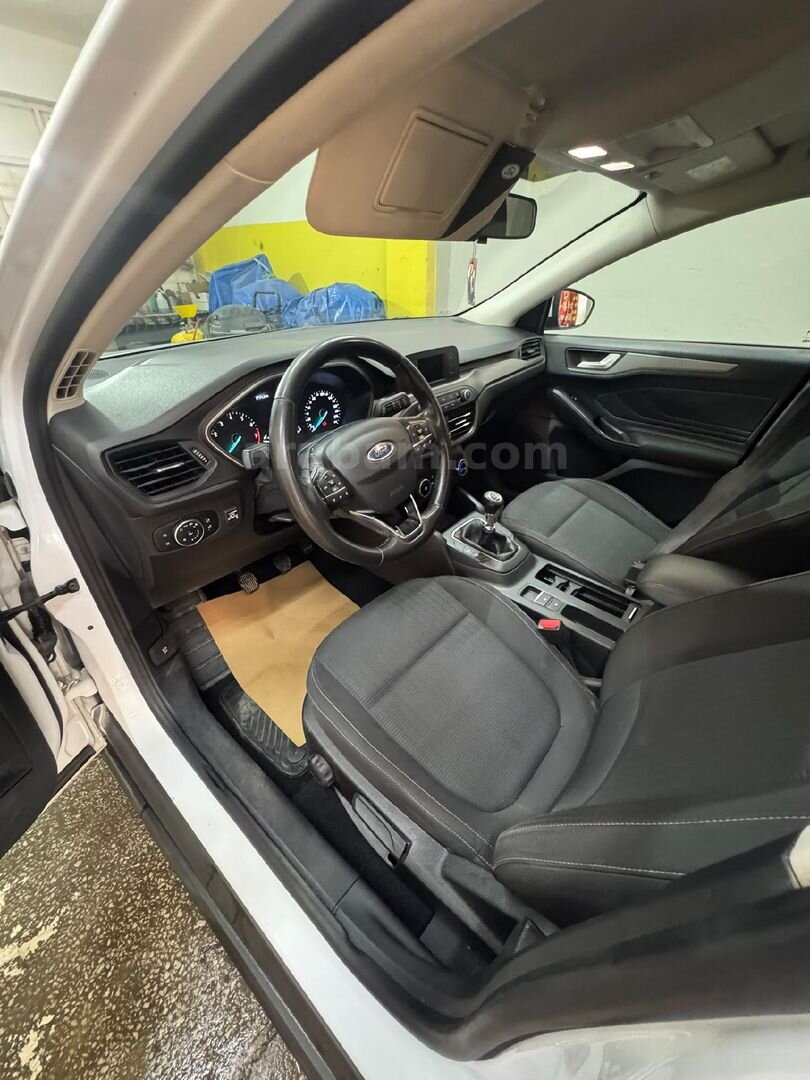 Sahibinden Ford Focus 1.5 Ti-VCT Trend X 2021 Model Mersin 69.000 km Beyaz 7