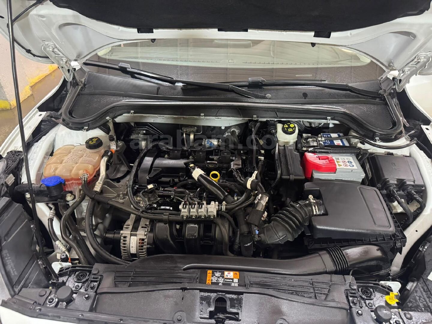 Sahibinden Ford Focus 1.5 Ti-VCT Trend X 2021 Model Mersin 69.000 km Beyaz 4