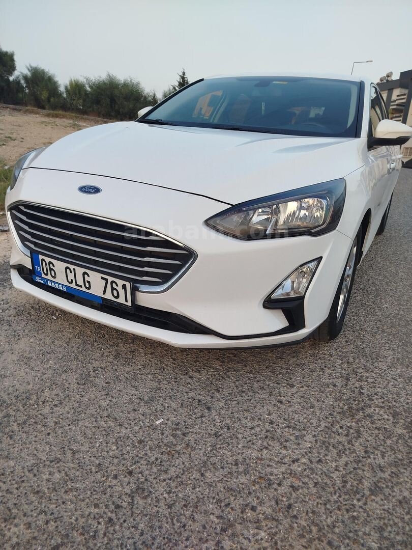 Sahibinden Ford Focus 1.5 Ti-VCT Trend X 2021 Model Mersin 69.000 km Beyaz 1