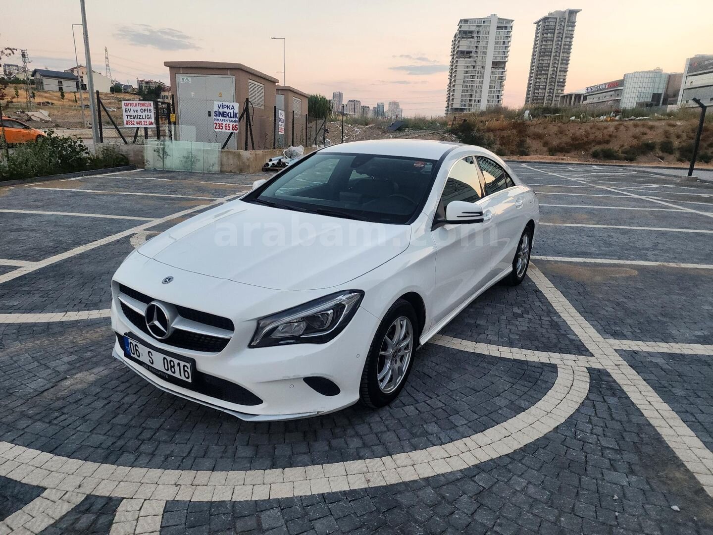 Galeriden Mercedes - Benz CLA 180 D Comfort 2018 Model Ankara 170.000 km Beyaz 3